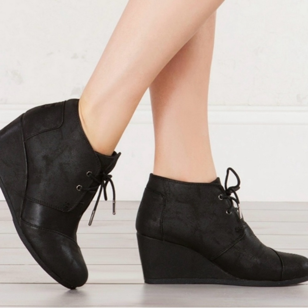 TOMS Kala Desert Wedge Suede Bootie